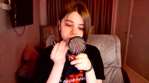 tripleprinces online show from 11/12/25, 05:13