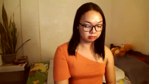 Snapshot of trishakera chatting on 01/06/25, 12:37 trisha online show from 01/06/25, 12:37