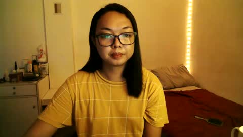 Snapshot of trishakera chatting on 03/11/25, 01:26 trisha online show from 03/11/25, 01:26