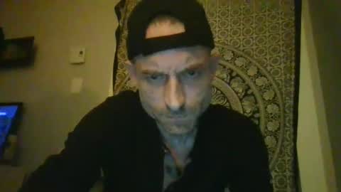 Snapshot of tristanhfx chatting on 09/13/25, 08:47 ObedientBro online show from 09/13/25, 08:47