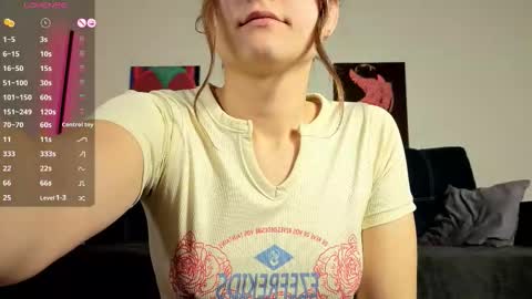 trixibell online show from 11/22/25, 04:22