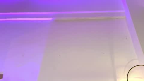 Snapshot of trixierayy chatting on 09/12/25, 12:33 Trixie Ray online show from 09/12/25, 12:33