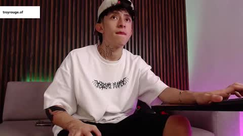 Troy online show from 09/22/25, 07:27