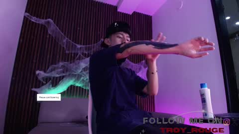 Troy online show from 10/31/25, 04:52