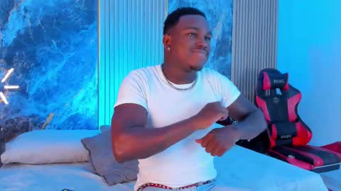 Snapshot of troykhalil chatting on 10/20/25, 09:37 Troy Khalil online show from 10/20/25, 09:37