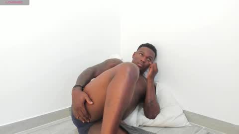 Snapshot of troykhalil chatting on 11/18/25, 10:36 Troy Khalil online show from 11/18/25, 10:36