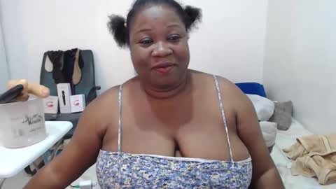 Snapshot of truebella30 chatting on 01/23/25, 08:04 TrueBella30 online show from 01/23/25, 08:04