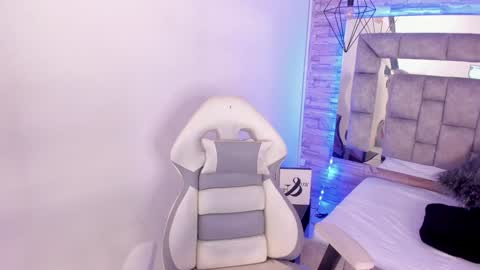 Snapshot of truelove_art chatting on 12/03/24, 12:16 online show from 12/03/24, 12:16