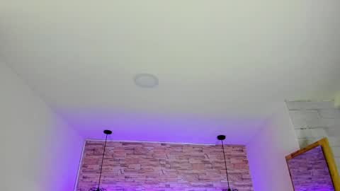 Snapshot of truelove_art chatting on 01/17/25, 11:38 online show from 01/17/25, 11:38