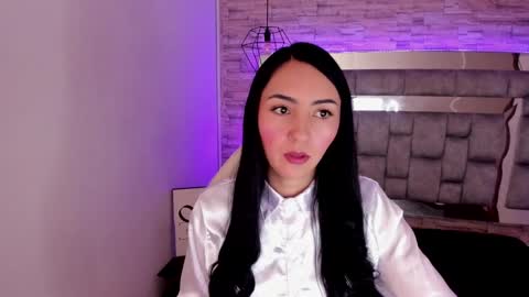 Snapshot of truelove_art chatting on 01/29/25, 04:52 online show from 01/29/25, 04:52