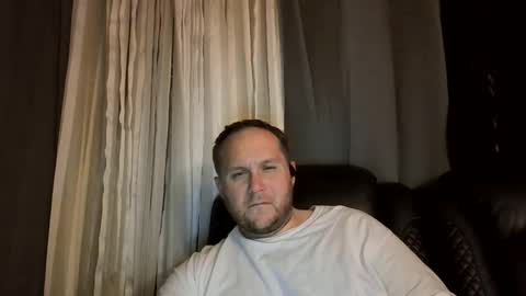 Snapshot of truthiness2019 chatting on 11/01/25, 06:26 truthiness2019 online show from 11/01/25, 06:26