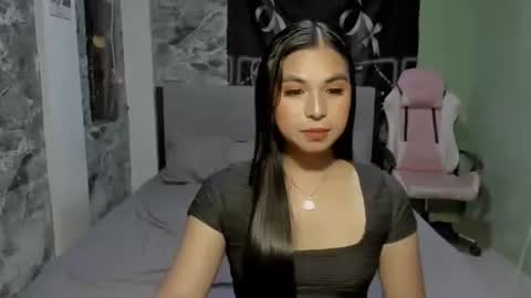 KC online show from 12/22/24, 10:38