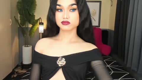 Saskia online show from 01/27/25, 07:56
