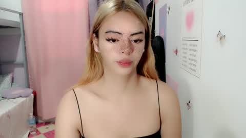 Dhalia online show from 01/16/25, 01:06