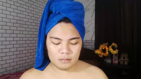 Snapshot of tsbrianabankhugecock chatting on 10/18/25, 08:59 brianna online show from 10/18/25, 08:59