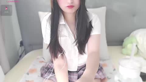 Snapshot of tscn88 chatting on 02/22/25, 02:28 Anne Bebe online show from 02/22/25, 02:28