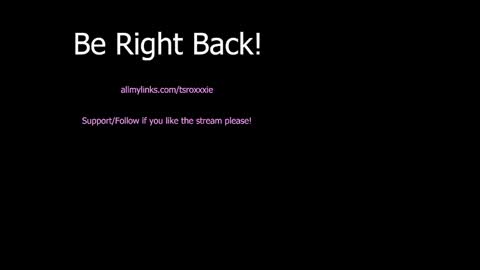 Snapshot of tsroxxxie chatting on 09/25/25, 07:50 Roxxxie online show from 09/25/25, 07:50