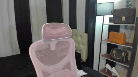 tsuncutmargauxx online show from 11/05/25, 07:58