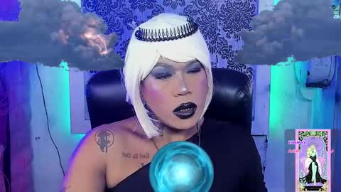 BellaRoxanna online show from 10/23/25, 06:50