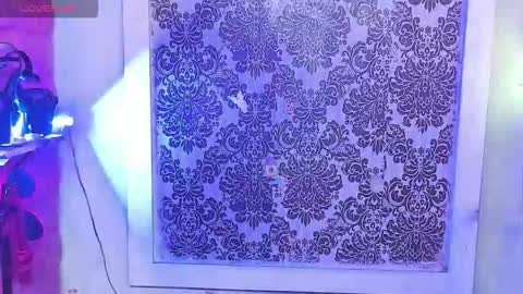 BellaRoxanna online show from 11/10/25, 07:02