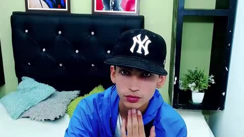 ttimy online show from 12/20/24, 11:47