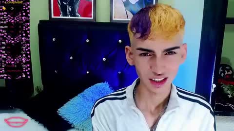 ttimy online show from 03/06/25, 07:54