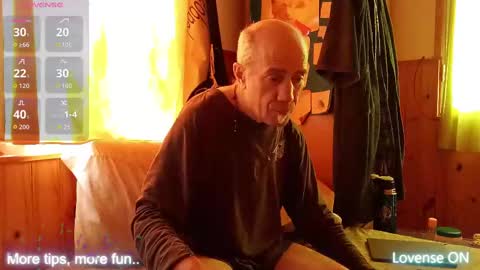 Snapshot of tupapifacu chatting on 11/03/25, 01:01 Papi Facu online show from 11/03/25, 01:01