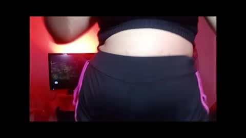 Snapshot of tuti_penelope chatting on 10/16/25, 10:22 tuti_penelope online show from 10/16/25, 10:22