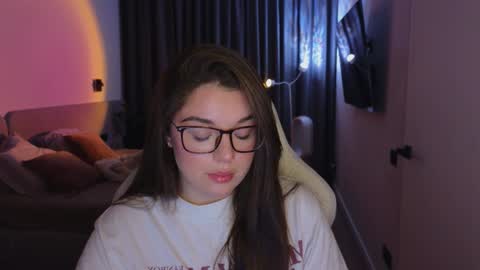 Ariana online show from 10/03/25, 08:50