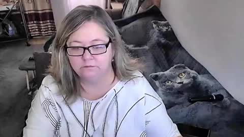 Lana online show from 10/20/25, 12:55