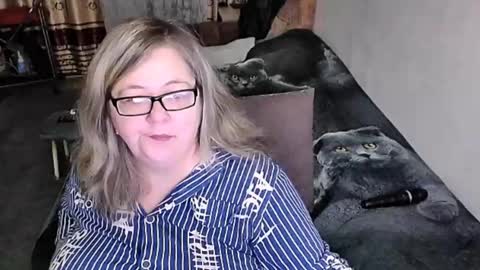 Lana online show from 11/06/25, 12:33