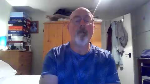 Snapshot of twatcockandballs chatting on 09/23/25, 11:08 twatcockandballs online show from 09/23/25, 11:08