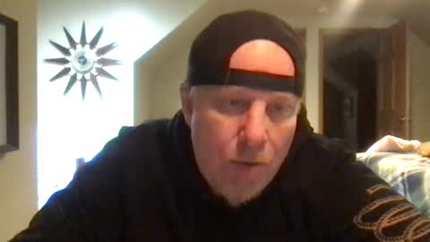 Snapshot of twiinsoul chatting on 01/06/25, 02:37 twiinsoul online show from 01/06/25, 02:37