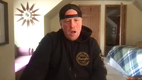 Snapshot of twiinsoul chatting on 01/11/25, 04:57 twiinsoul online show from 01/11/25, 04:57