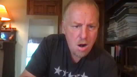 Snapshot of twiinsoul chatting on 10/03/25, 02:14 twiinsoul online show from 10/03/25, 02:14