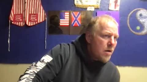 Snapshot of twiinsoul chatting on 10/29/25, 01:08 twiinsoul online show from 10/29/25, 01:08