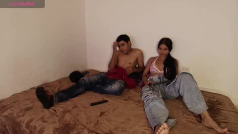 Snapshot of twin_alejandro chatting on 11/25/25, 11:38 twin_alejandro online show from 11/25/25, 11:38