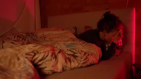 TwinFlameDesire online show from 10/17/25, 07:38