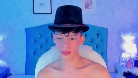 Snapshot of twink_lion chatting on 12/15/24, 02:16 Lion online show from 12/15/24, 02:16