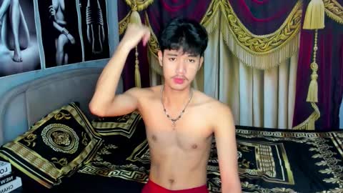 clark online show from 11/10/25, 09:41