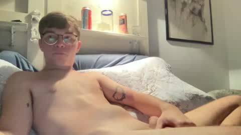 Snapshot of twinkycameron chatting on 09/09/25, 07:41 twinkycameron online show from 09/09/25, 07:41
