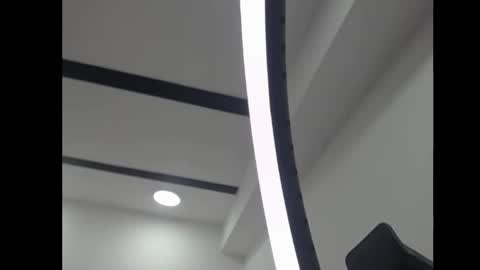 Snapshot of two_souls69 chatting on 02/24/25, 03:12 Matt online show from 02/24/25, 03:12