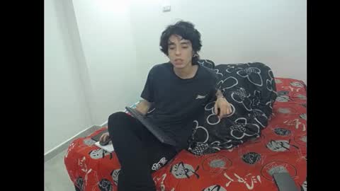 Snapshot of two_souls69 chatting on 02/24/25, 06:16 Matt online show from 02/24/25, 06:16