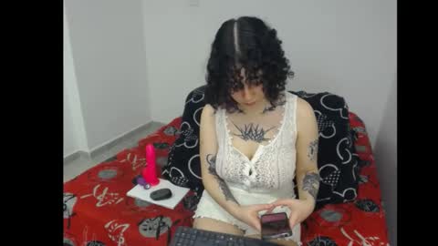 Snapshot of two_souls69 chatting on 03/07/25, 03:40 Matt online show from 03/07/25, 03:40