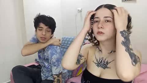 Snapshot of two_souls69 chatting on 10/26/25, 07:31 Matt online show from 10/26/25, 07:31