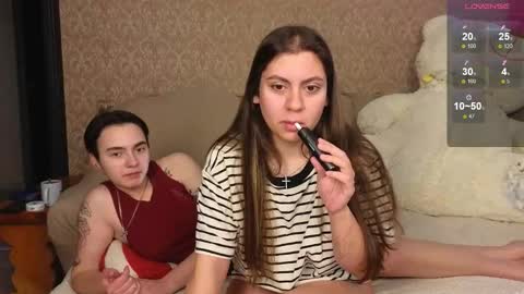 Welcome guys We Lili and Vic  PVT open online show from 10/16/25, 08:04