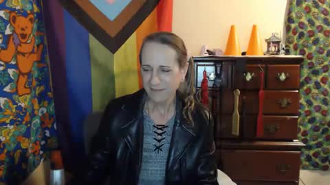 twocumkerry online show from 10/28/25, 07:12