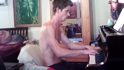 TobeBritta online show from 01/04/25, 06:30