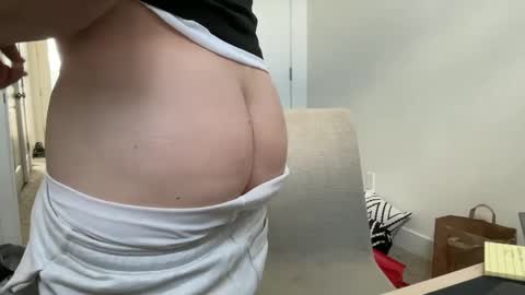 Snapshot of tyguy568564 chatting on 09/22/25, 08:11 Mormon Guy online show from 09/22/25, 08:11