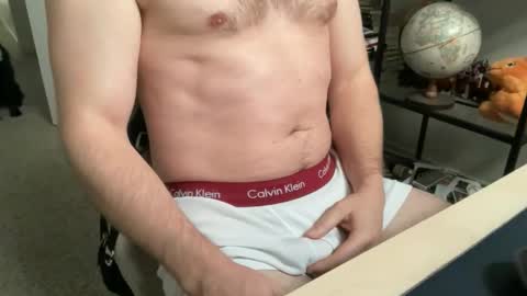 Snapshot of tyguy568564 chatting on 10/27/25, 02:54 Mormon Guy online show from 10/27/25, 02:54